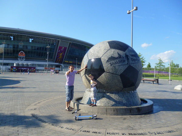 Данил Лекомцев