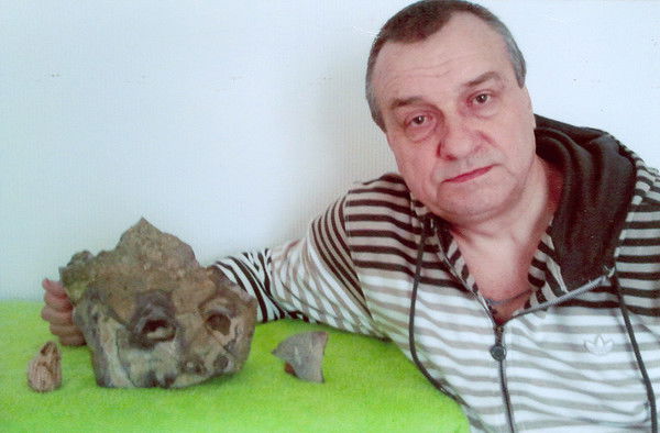 Александр Брусникин