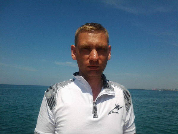 Максим Кулаков