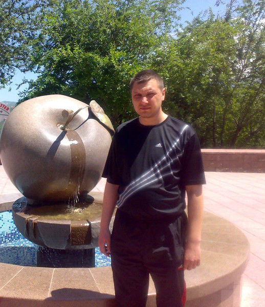 Андрей Тарков