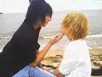 Анимешница *)