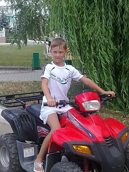 Данил Лопатин Евгенивич