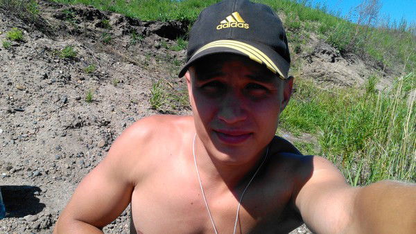 Денис Гладков