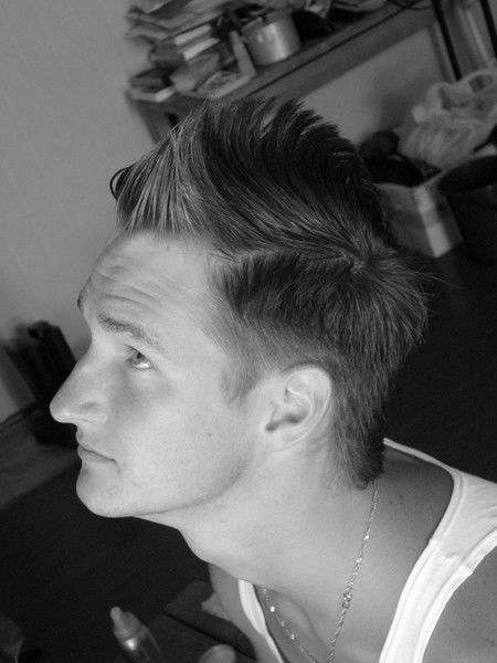 Александр Захаров