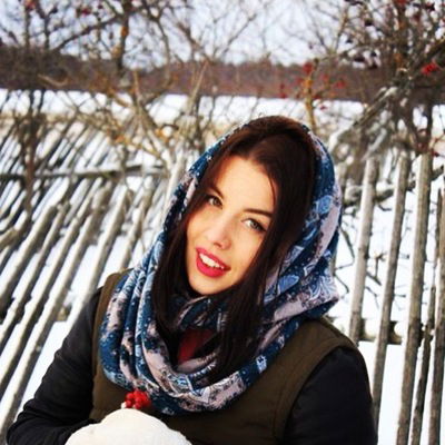 Евгения Тихомирова