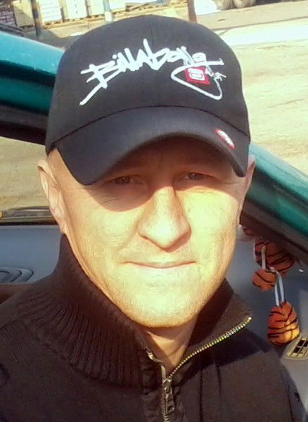 Игорь Попов