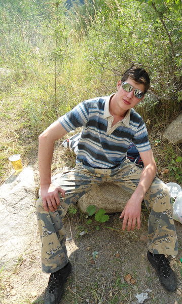 Николай Кучерявый