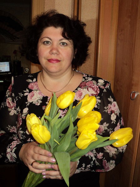 Елена Таратухина