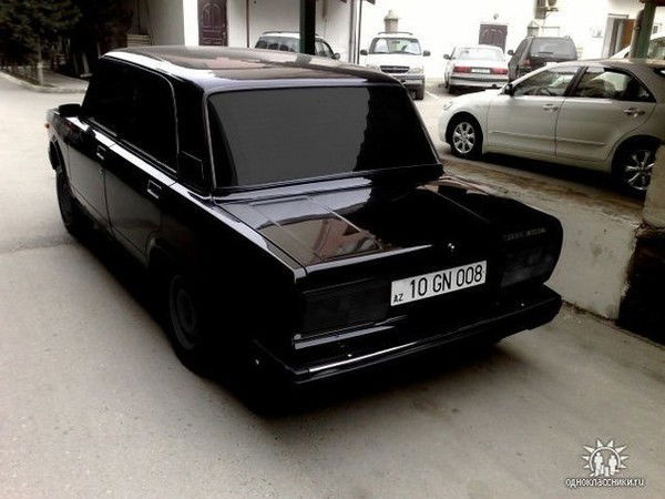 Сия Гусейнов