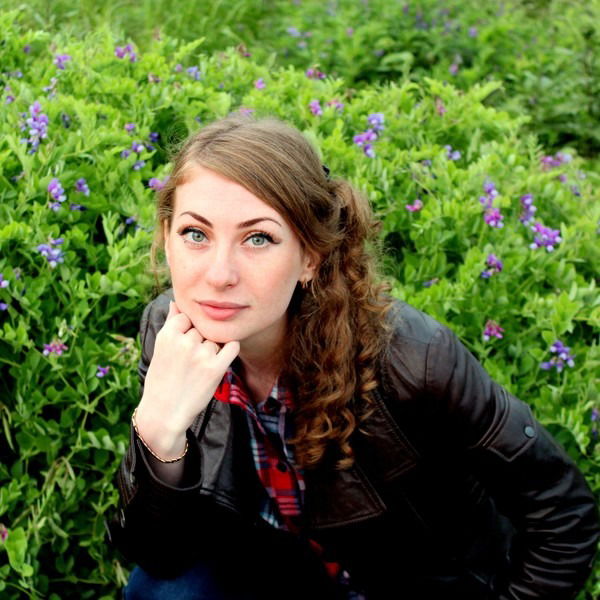 Света Сидакова