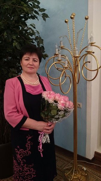 Бузина Елена