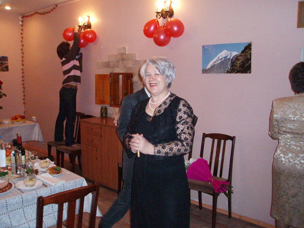 Нина Жданова