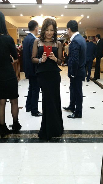 Айжана Азизова