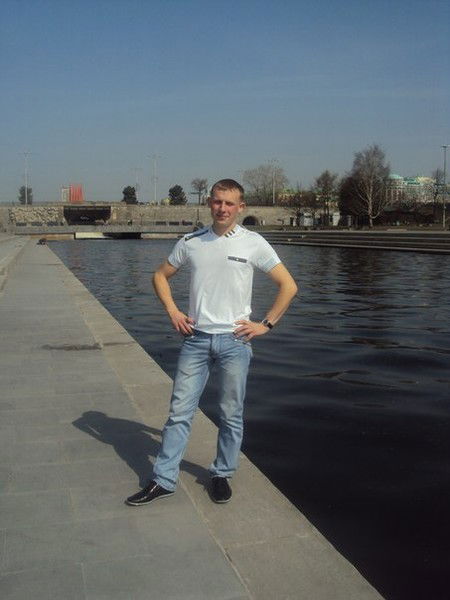 Николай Антонов