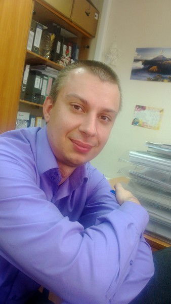 Денис Гофман