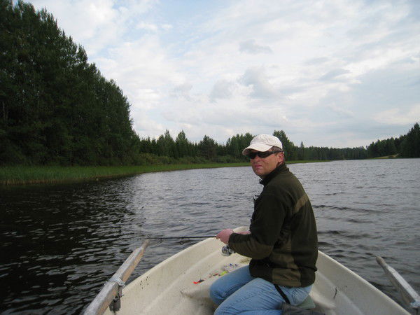 Максим Гудков