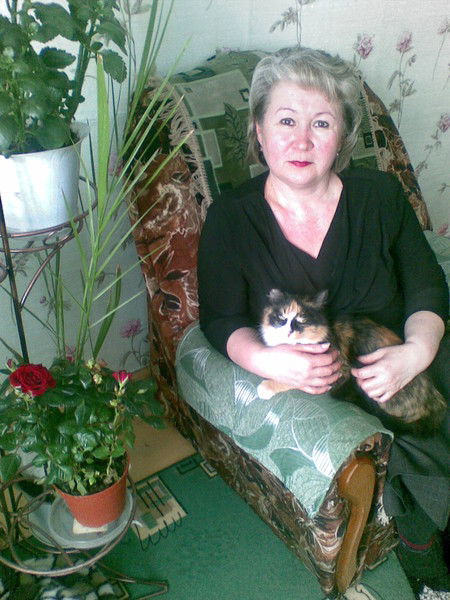 Елена Назарова