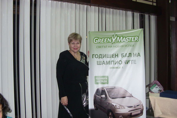 Жаннета Цуканова