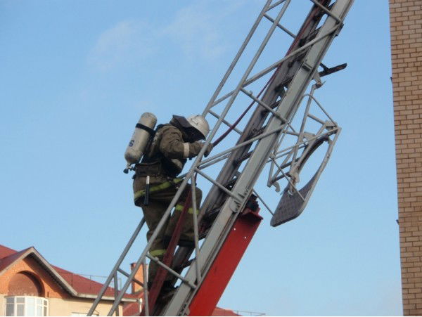 Сергей Леонов