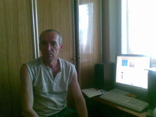 Александр Макаров