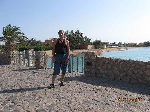 Александр Гончар