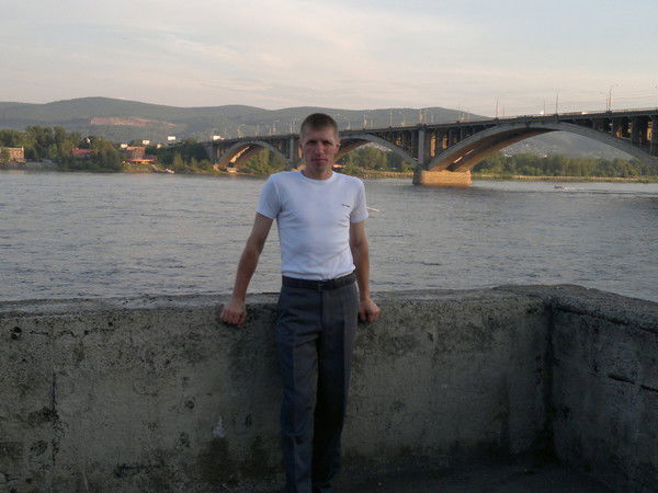 Александр Чуйков