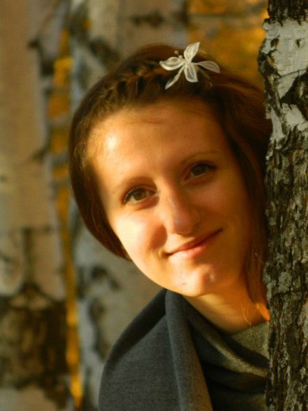 Анна Попова