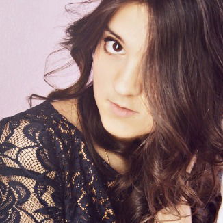 Анна Стрельцова