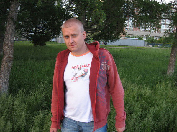 Денис Худяков