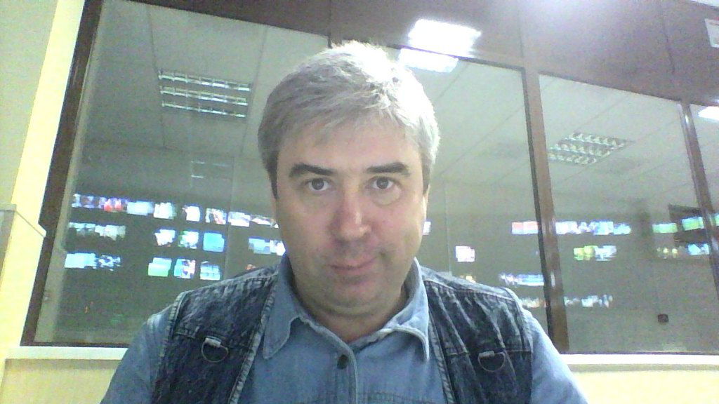 Аркадий Артамонов