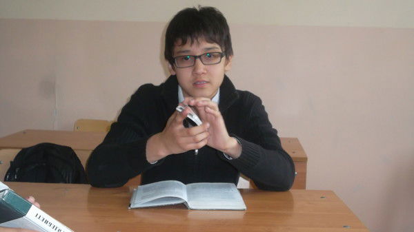 Виктор Иванов