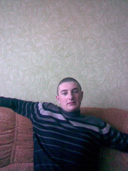 Павел Искам