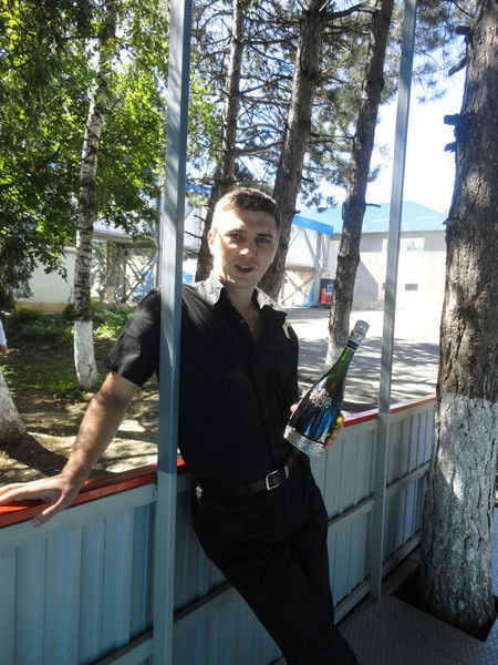 Максим Ищенко