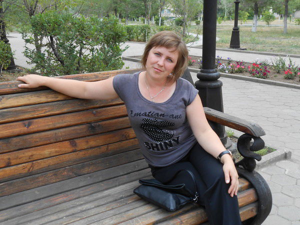 Юлия Атоварова