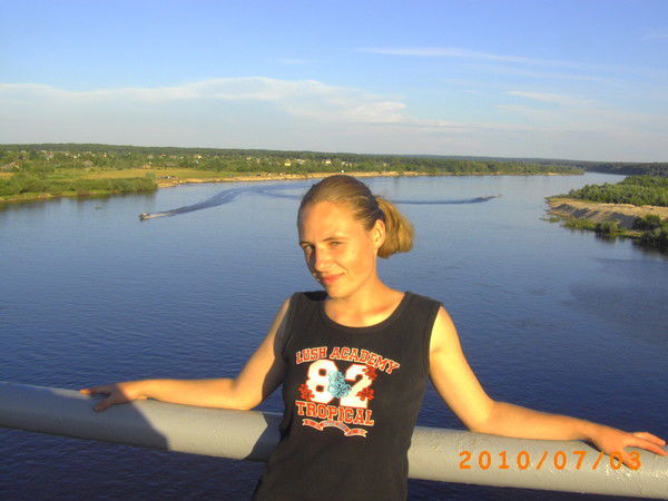 Яна Власова