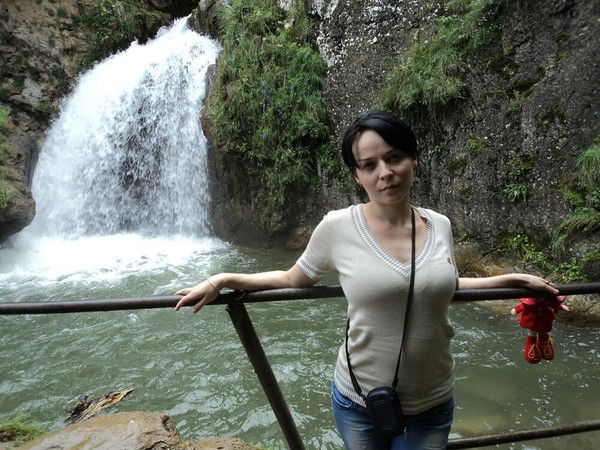 Лариса Захарова