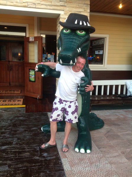 Борис Дутов