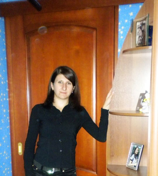 Теона Саджая