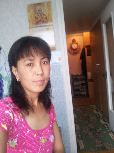 Гулбарчын Эрназарова