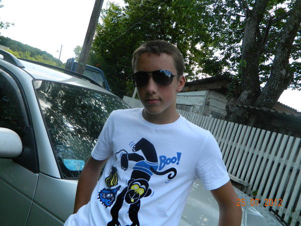 Антон Липатов