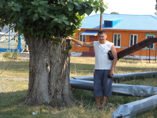 Андрей Коннов