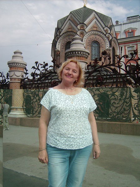 Александра Островская