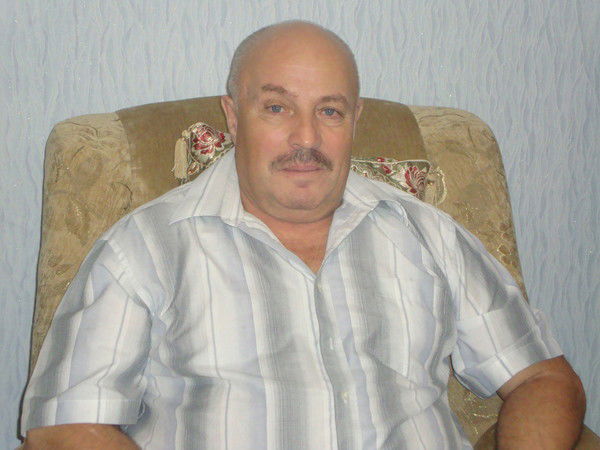 Виктор Долженко