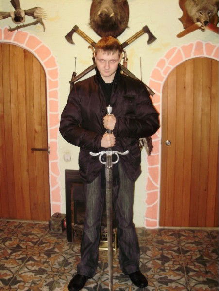 Александр Хализев