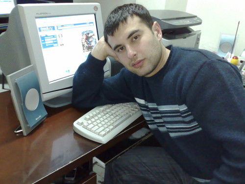 Шоди Шахриев