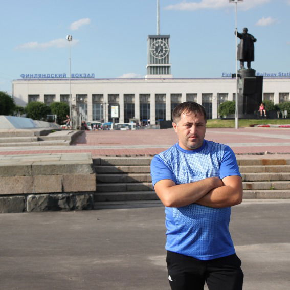 Александр Наумов