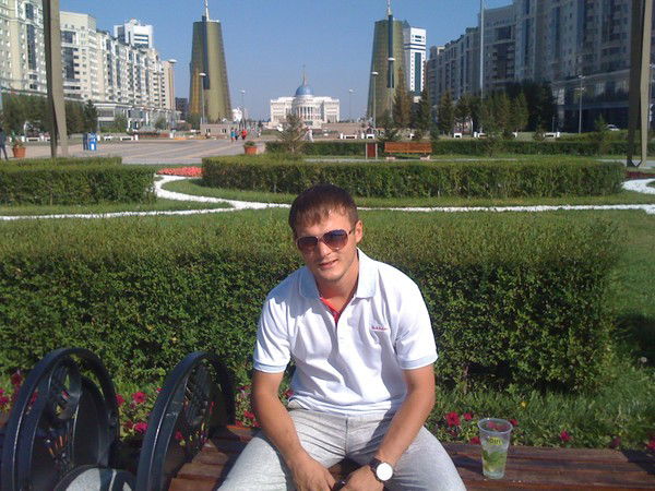 Станислав Глебов