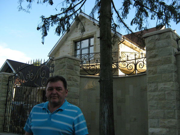 Евгений Михайлов