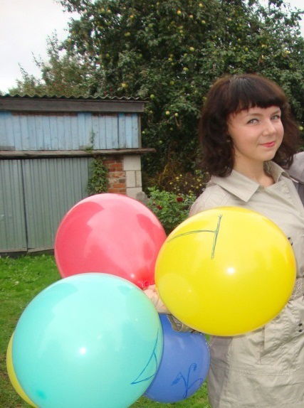 Олечка Кирпичева