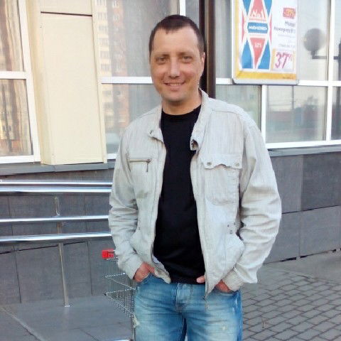 Денис Костюткин